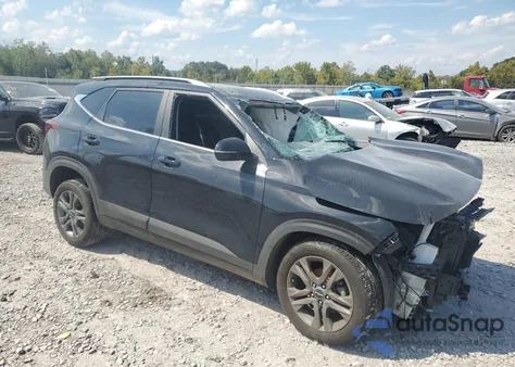 2023 Kia Seltos S из США, поврежденный, VIN KNDEU2AAXP7378597